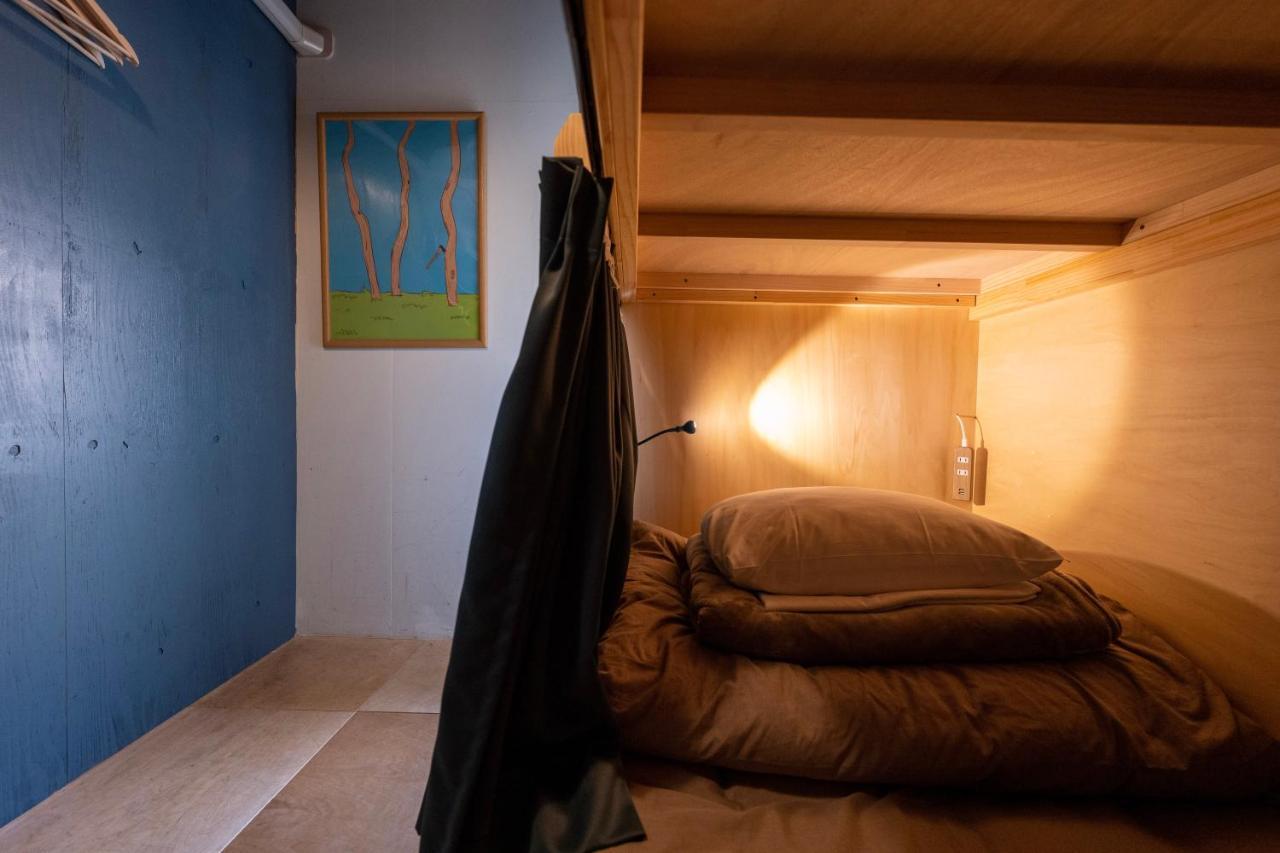 Kamp Houkan-Cho Backpacker'S Inn & Lounge Okayama Exterior photo