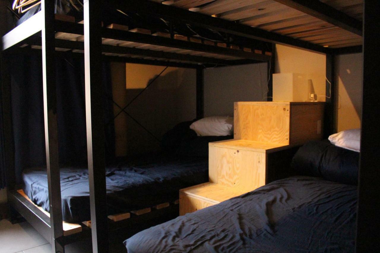 Kamp Houkan-Cho Backpacker'S Inn & Lounge Okayama Exterior photo
