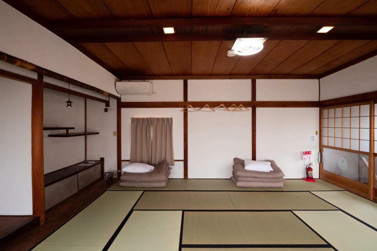 Kamp Houkan-Cho Backpacker'S Inn & Lounge Okayama Exterior photo